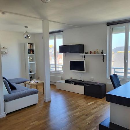 Appartement Vue Mer A 100 M De La Plage Ault Exterior foto