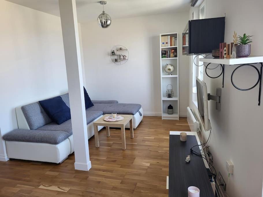 Appartement Vue Mer A 100 M De La Plage Ault Exterior foto